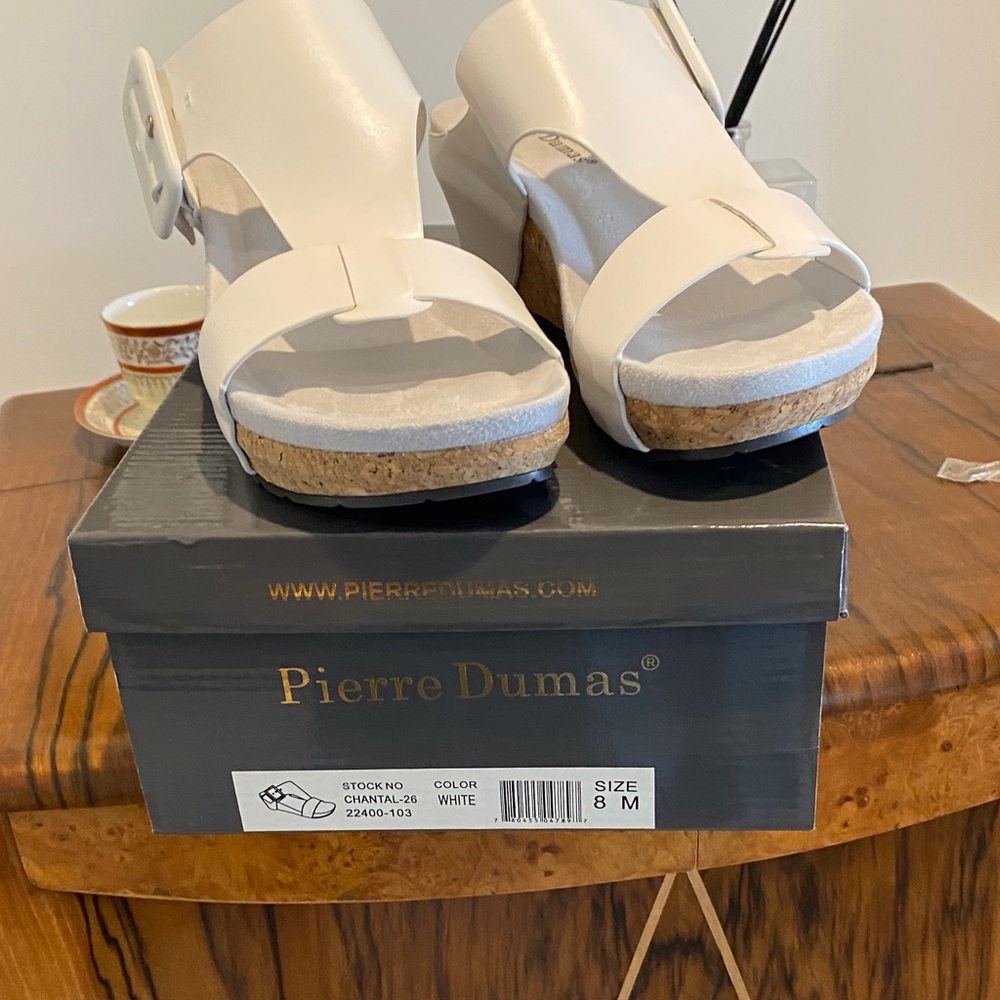 Pierre Dumas Women's White Mules, Size 8, never worn